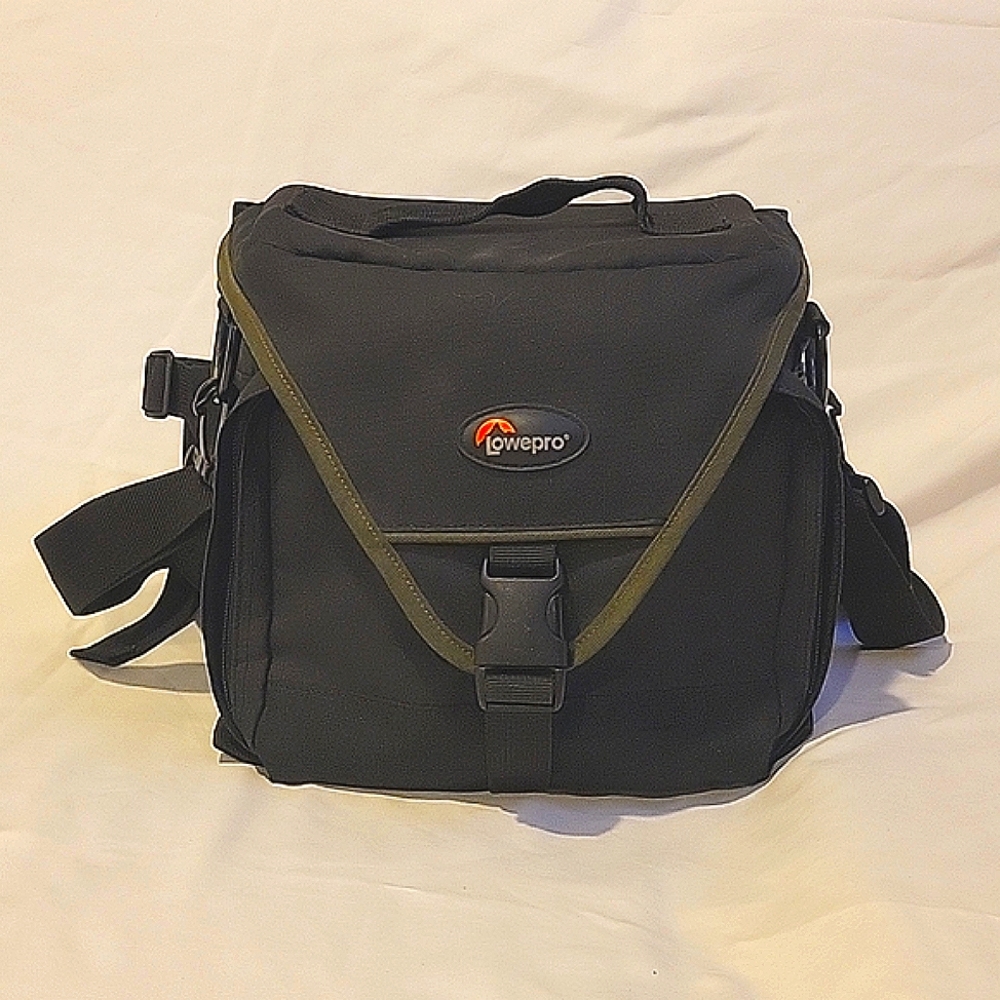 Lowepro Off Road Camera Bag / Waist Pack